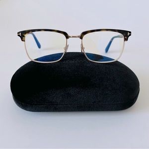 Tom Ford Eyeglasses TF5801-B 052 54/19/145 Blue light control men